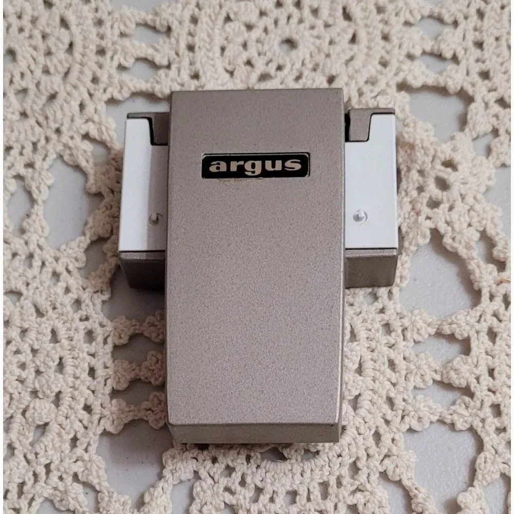 Vintage Argus Movie 8mm Film Splicer.‎ Tan